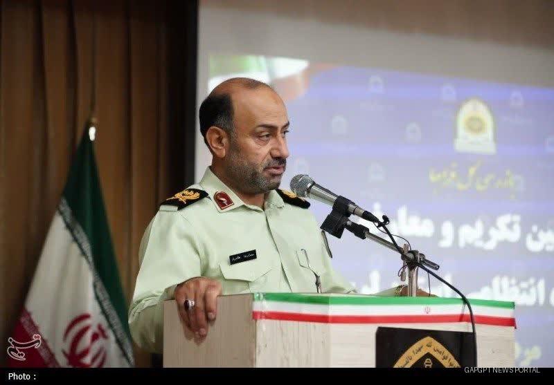 فرمانده انتظامی لرستان خبر داد: متلاشی‌شدن باند اخاذی و هتک حیثیت جوانان لرستانی
