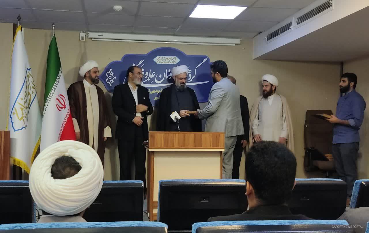 ابراهیم بهروج، معاون علمی و فرهنگی ستاد امر به معروف لرستان، به عنوان معاون برتر کشوری تجلیل شد