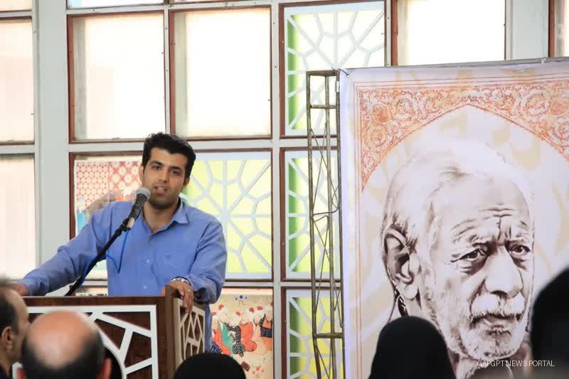 مسئول انجمن هنرهای تجسمی فرهنگ و ارشاد اسلامی لرستان خبر داد؛؛ رونمایی از طرح تصویر شهدای خدمت و تلفیق آن با هنر خوشنویسی